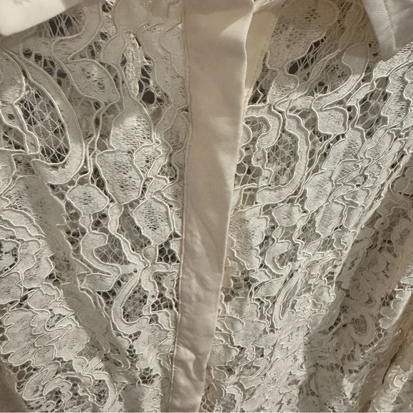 NEW L'Agence Maia Lace Button Front Blouse in Vintage White, Size S - Picture 15 of 15